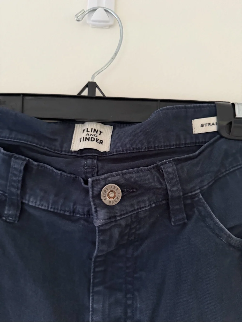 Flint and Tinder 365 5-Pocket Pant in Navy Blue Cotton Size 34 Waist X 32 Length